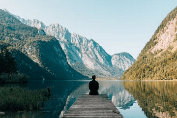 康熙字典7畫的字大全