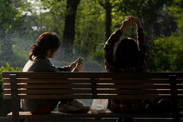 夢(mèng)見撿手機(jī)